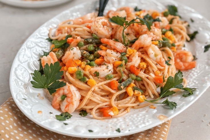 Shrimp Spaghetti with Vegetables is always a hit in our house—and honestly, it’s no surprise. Pasta is a staple around here, just like it is in so many homes worldwide. It’s quick, comforting, budget-friendly, and endlessly versatile. What’s not to love?