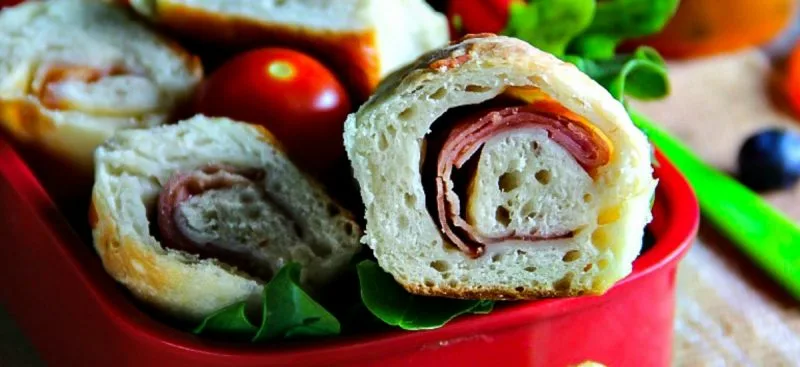 Lunch Box: Stuffed Bread