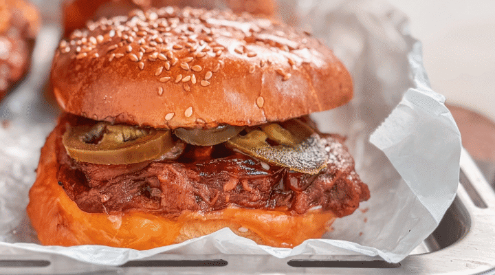 Slow Cooked Pulled Pork Sandwiches