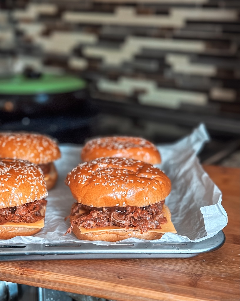 Slow Cooked Pulled Pork Sandwiches