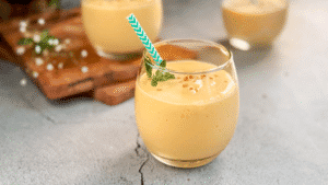 Pineapple and Mango Smoothie