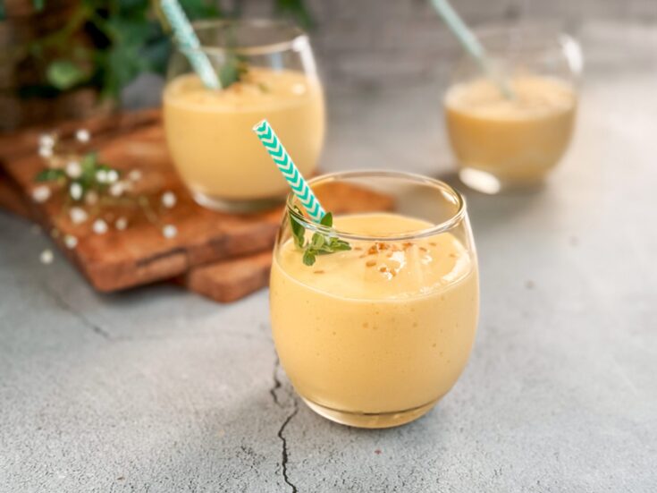 Pineapple and Mango Smoothie