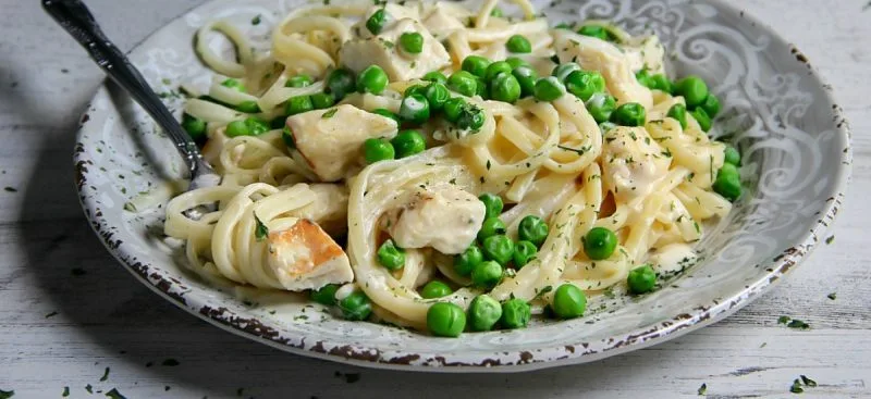 Chicken Fettuccine Alfredo