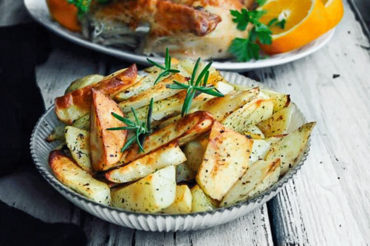 Crispy Garlic Herb Potatoes