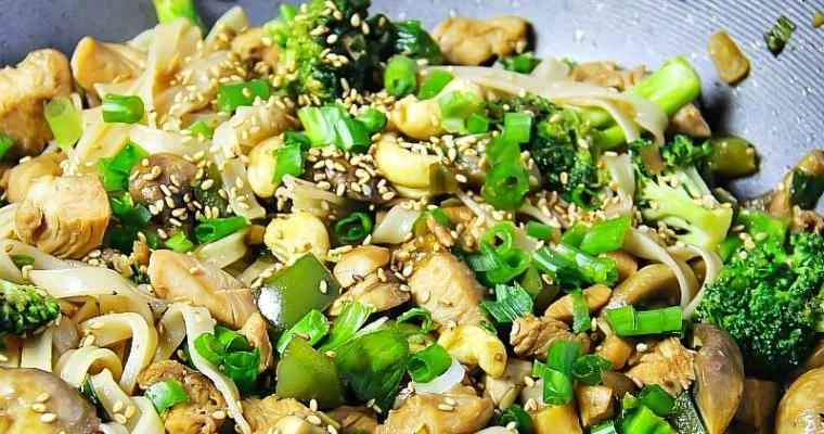 Chicken Stir Fry with Rice Noodles