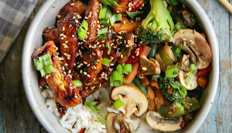 Chicken and Mixed Vegetables Stir Fry