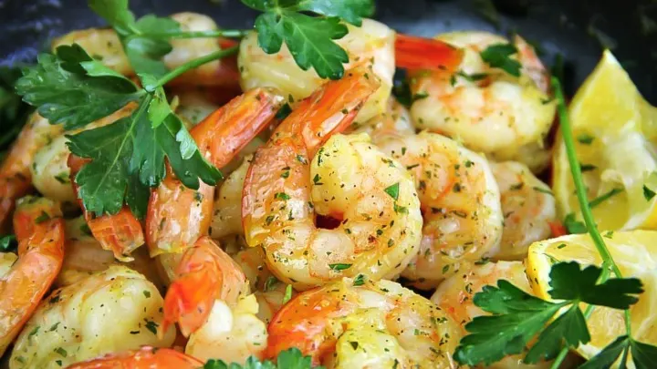 Shrimp in Lemon and Garlic Sauce