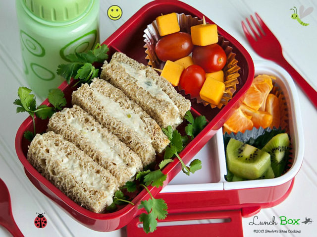 Lunch Box: Chicken Salad Sandwich - Sandra's Easy Cooking