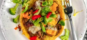 Ground Beef Stuffed Spaghetti Squash - Low Carb Recipe