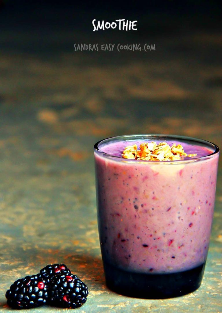 Berrylicious Smoothie - Sandra's Easy Cooking