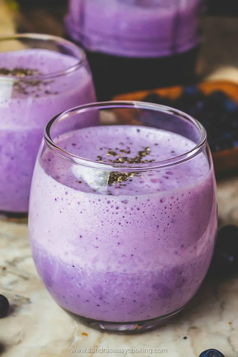 Blueberry Banana Yogurt Smoothie