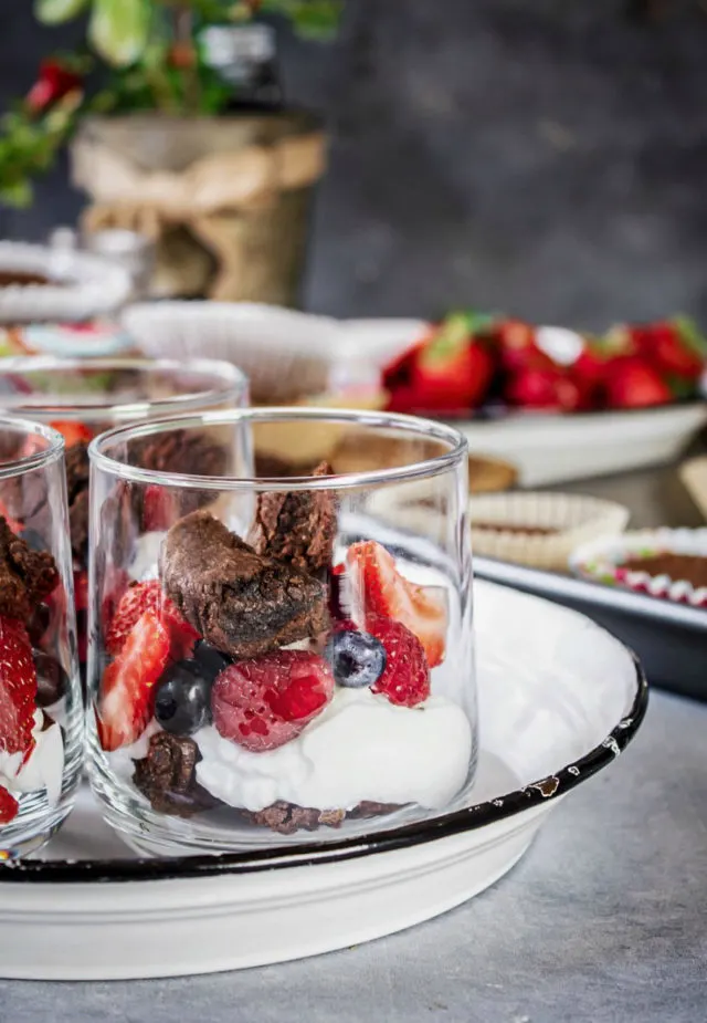 Tasty Brownies and Yogurt Summer Parfait