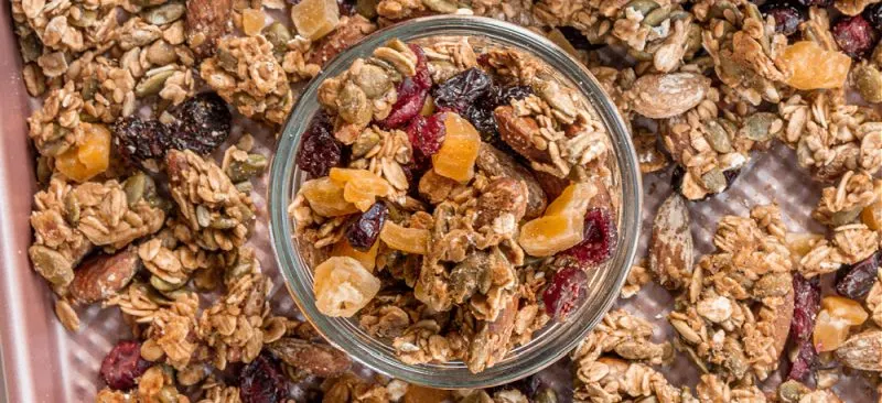 Homemade Granola with Oats, Almonds and Dried Fruit