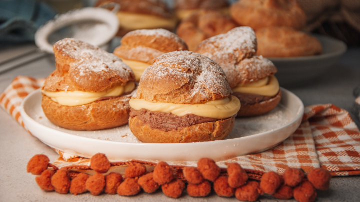 Pumpkin Choux Pastry with Chocolate and Vanilla