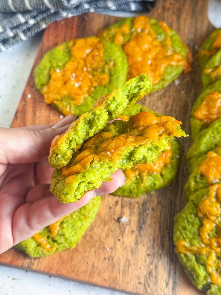 Cheesy baked spinach rice cakes made with leftover rice and topped with melted cheddar cheese.
