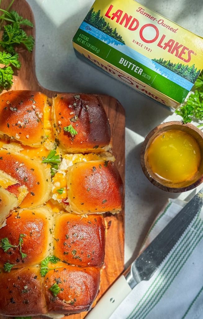 These Garlic Butter Chicken Bacon Sliders are packed with buttery garlic flavor, crispy bacon, juicy chicken, and melty cheese.